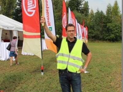 Krećemo prema poljima pogledati mehanizaciju u radu