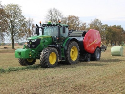 Fast Bale balirka u radu