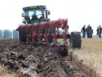 Mehanizacija sutrašnjice - Kvernerland