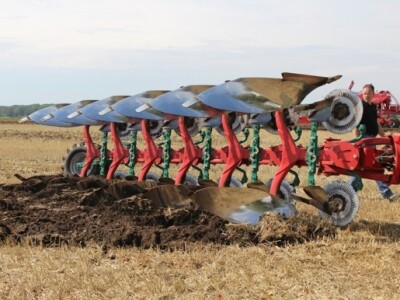 Mehanizacija sutrašnjice - Kvernerland