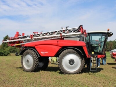 iXDrive samohodna prskalica