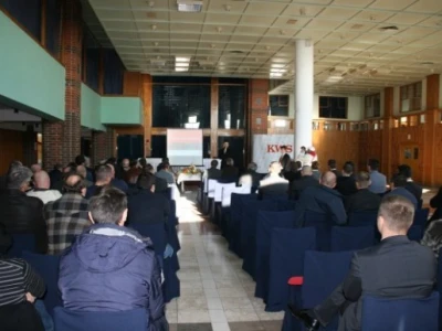 Brojni okupljeni u hotelu Aquapolis