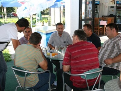 Lagano okupljanje prije predstavljanja