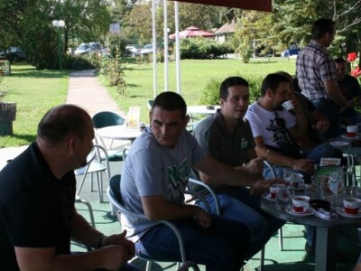 Lagano okupljanje prije predstavljanja