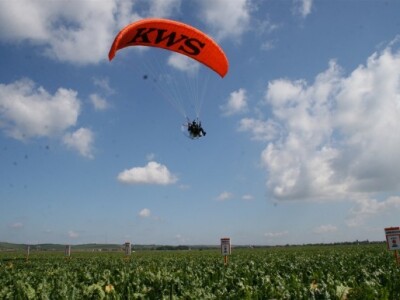 KWS u letu iznad pokusnih parcela!