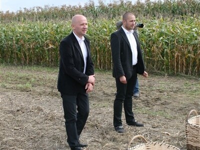 Tko je najbolji u bacanju kukuruza?