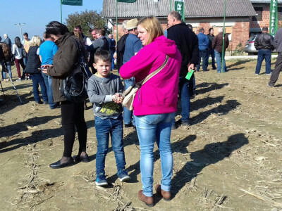 Ovaj dječak nije siguran hoće li se baviti poljoprivredom