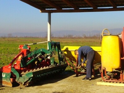 Uredno spremljena mehanizacija