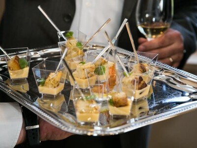 S otvorenja Milk & Cheese Bara S otvorenja Milk & Cheese Bara