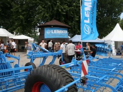 Lemken plug