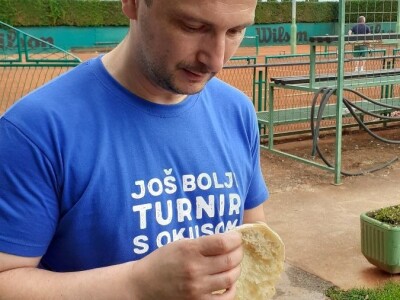 Lepinja roštilj Lepinja roštilj