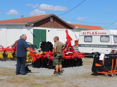 Lijepo vrijeme i dobra ponuda privukli brojne posjetitelje na Bjelovarski sajam