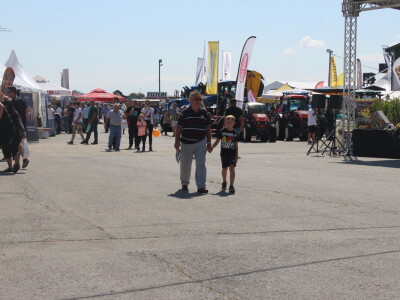 Lijepo vrijeme i dobra ponuda privukli brojne posjetitelje na Bjelovarski sajam