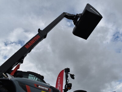 Limitirano izdanje Manitou MLT 737 – 130 PS+ utovarivača