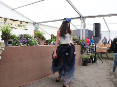 Modna revija - proizvodi od ovčje vune