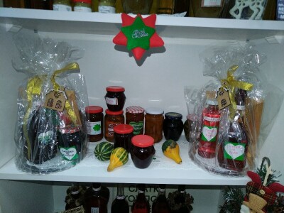 Ljiljine novogodišnje dekoracije od prirodnih i recikliranih materijala