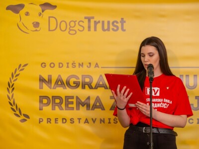 Ljubav prema životinjama povezala je učenike i profesore