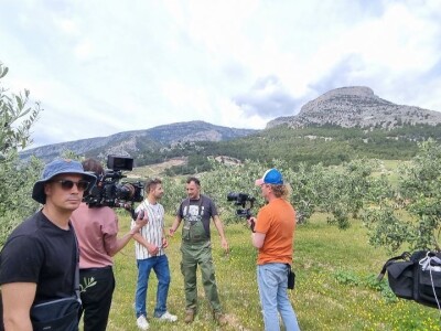 LJUBAV ŽIVI VJEČNO: Potraga za nagrađenim uljem koje je Slavonac u Bolu posvetio pokojnoj ženi