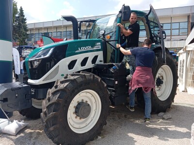 Lovol traktori na 92. Poljoprivrednom sajmu