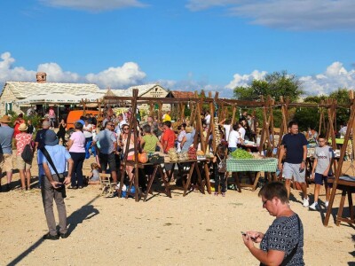 LUKA I IGARA: S jednim prisnacem nahranili 50 ljudi