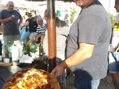 LUKA I IGARA: S jednim prisnacem nahranili 50 ljudi