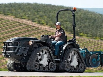 Traktor Antonio Carraro Mach 4