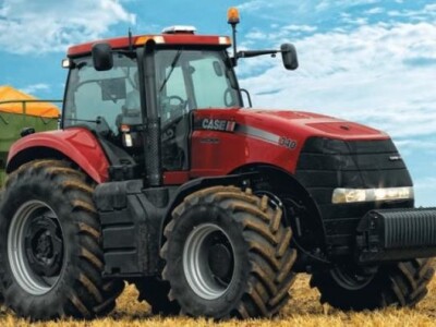 Traktor Case Magnum EP