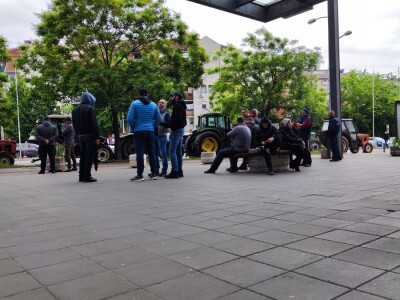 Majski protesti u Novom Sadu