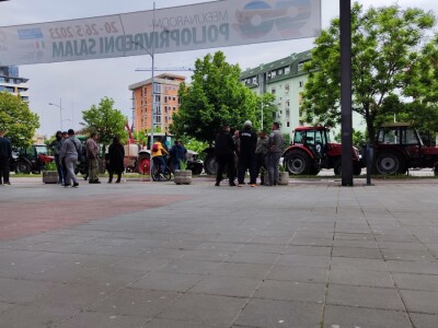 Majski protesti u Novom Sadu