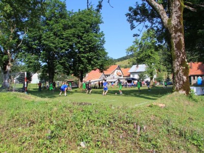 Malonogometni humanitarni turnir "Na njivi"