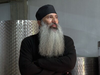 Manastirska šampionska rakija iz Dervente stigla na sve kontinete Manastirska šampionska rakija iz Dervente stigla na sve kontinete