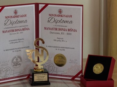Manastirska šampionska rakija iz Dervente stigla na sve kontinete Manastirska šampionska rakija iz Dervente stigla na sve kontinete