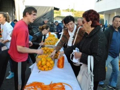 Prodaja mandarina
