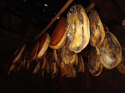 Marijan Kundakčić, suhomesnati proizvodi