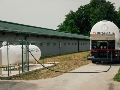 Marijan Škvorc iz Dragoslavec Brega za grijanje farme pilića koristi – ukapljeni naftni plin