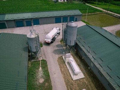 Marijan Škvorc iz Dragoslavec Brega za grijanje farme pilića koristi – ukapljeni naftni plin