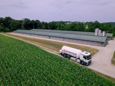 Marijan Škvorc iz Dragoslavec Brega za grijanje farme pilića koristi – ukapljeni naftni plin