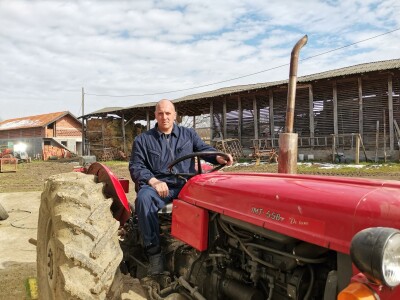 Traktori stari više od tri decenije, novi nisu pristupačni