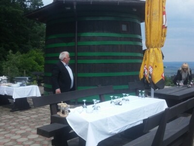 Marinko na vidikovcu kod velikog bureta