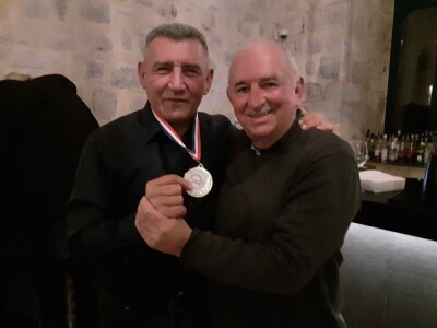 MAŠKOVIĆA HAN - Dunja i Ante Gotovina preuzeli zlatna  odličja za svoje maslinovo ulje MAŠKOVIĆA HAN - Dunja i Ante Gotovina preuzeli zlatna  odličja za svoje maslinovo ulje