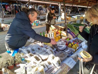 Maslinovo ulje iz Šibenika na domak ruke Novosađanima
