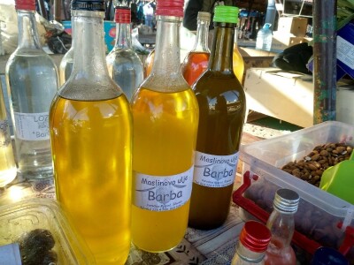 Maslinovo ulje iz Šibenika na domak ruke Novosađanima