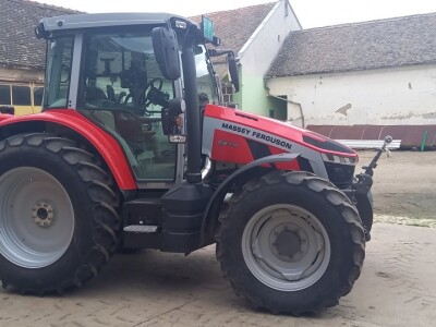 Massey Ferguson 5S.115
