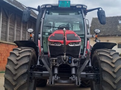 Massey Ferguson 5S.115