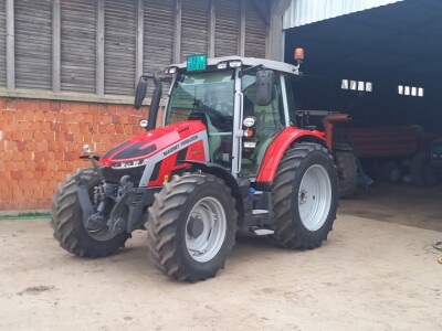 Massey Ferguson 5S.115