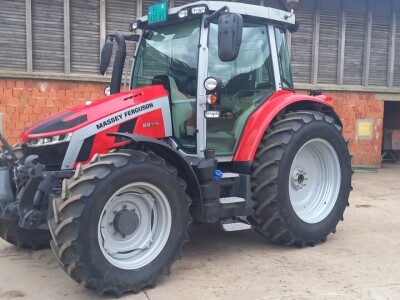 Massey Ferguson 5S.115