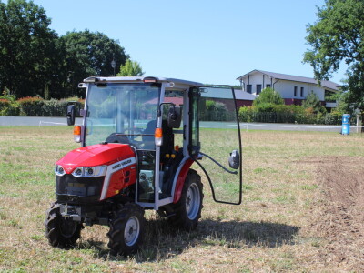 Massey Ferguson serija MF 1M