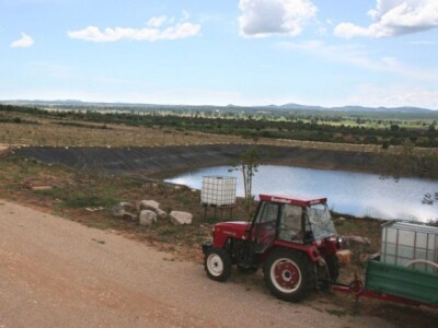 Laguna na vrhu imanja