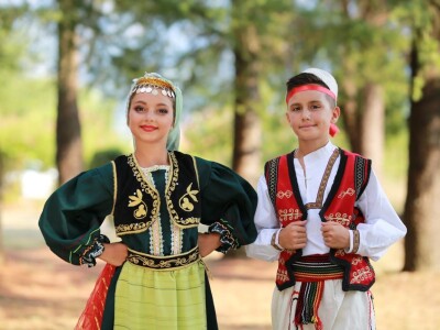 Međunarodni festival folklora za djecu i mlade "Čuvari tradicije" Međunarodni festival folklora za djecu i mlade "Čuvari tradicije"