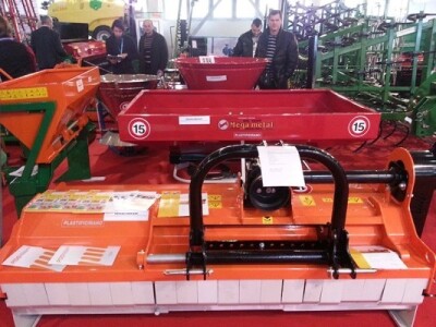 Mali poljoprivredni strojevi